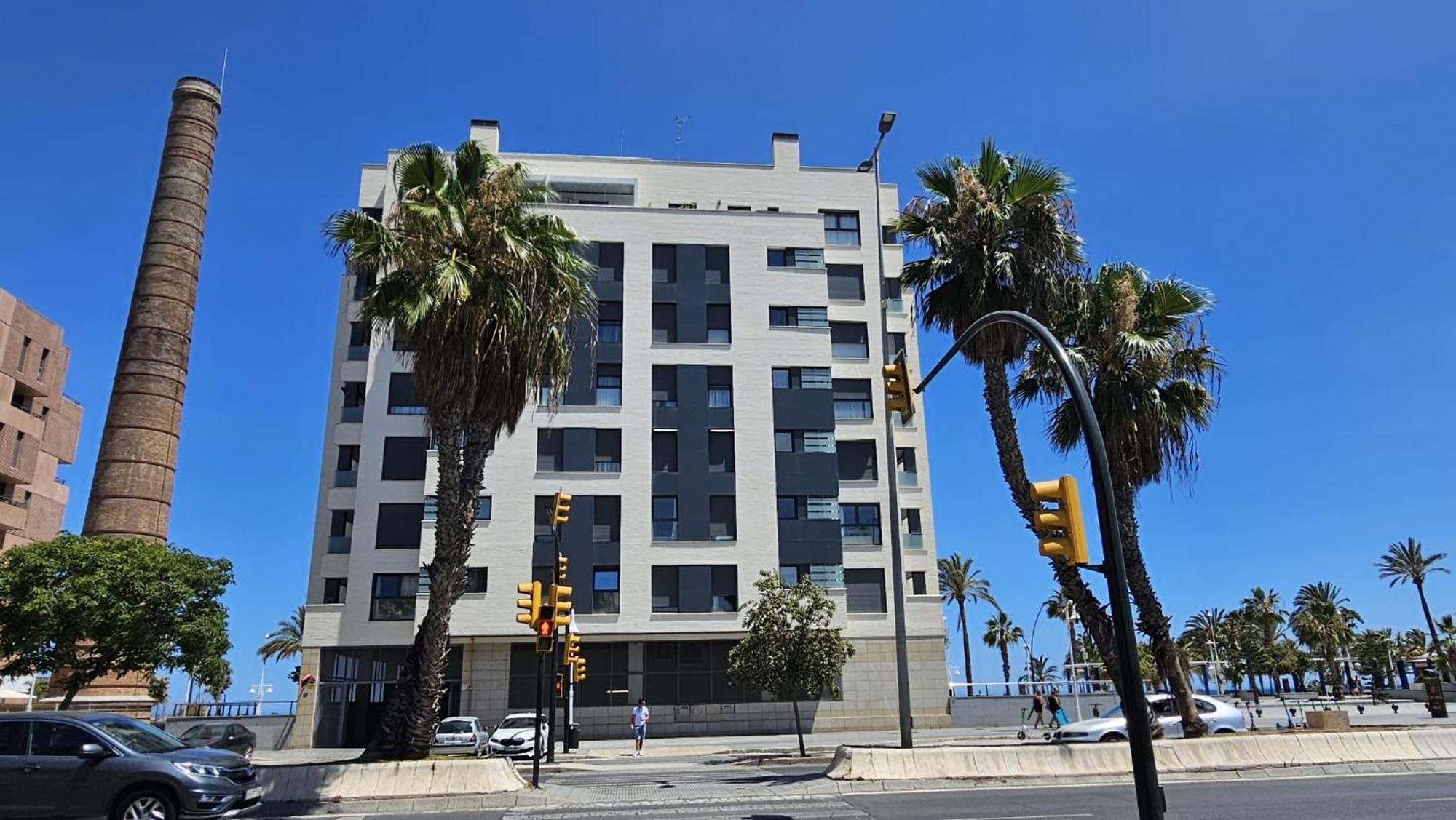 Marina Playa Apartment Malaga Exterior photo